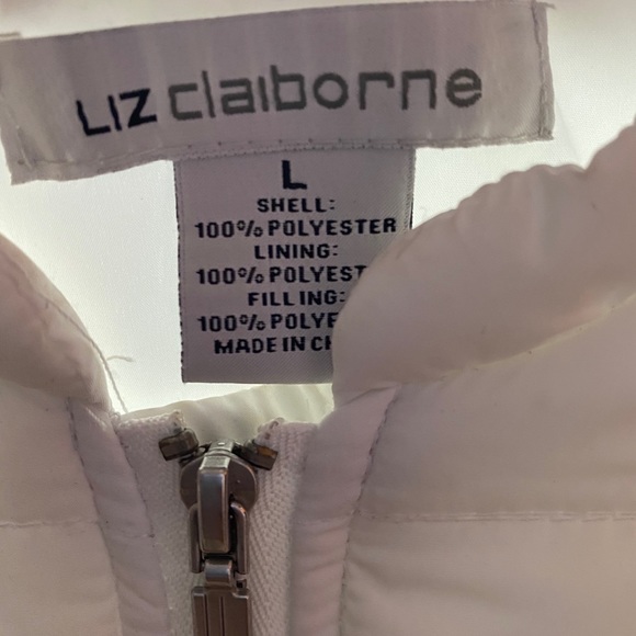 White puffer jacket - Picture 3 of 3